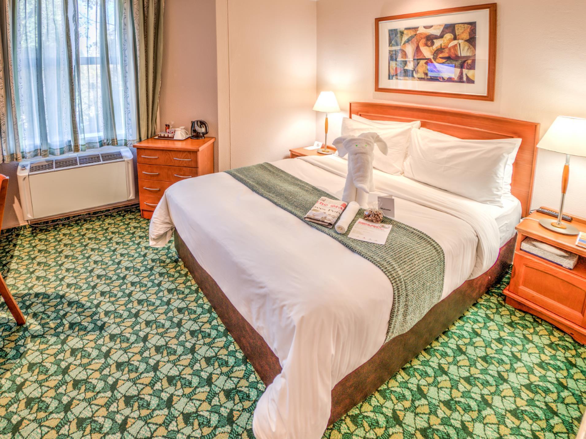 ทาวน์ ลอดจ์ โยฮันเนสเบิร์ก แอร์พอร์ต Hotel เคมป์ตัน พาร์ค ภายนอก รูปภาพ